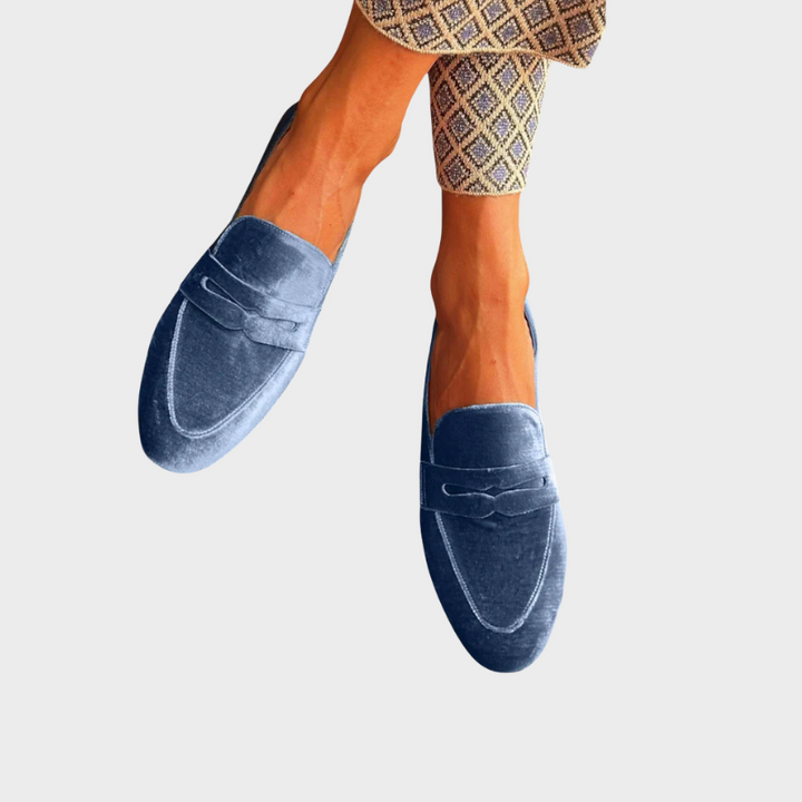 Women’s Comfortable Slip-On Loafers