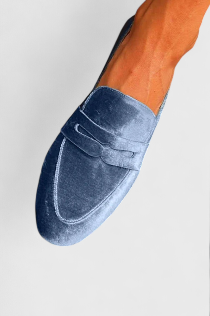 Women’s Comfortable Slip-On Loafers